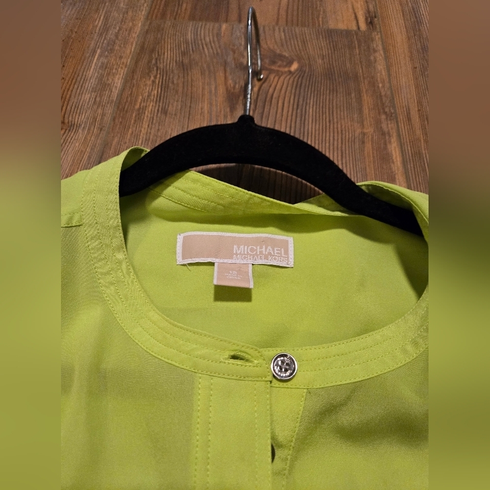 Michael Kors Green Sleeveless Tunic with Mandarin Collar - Picture 6 of 9